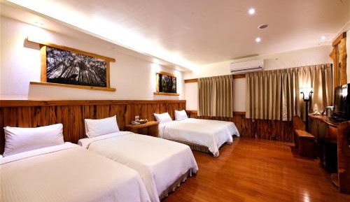 Economy Quadruple Room