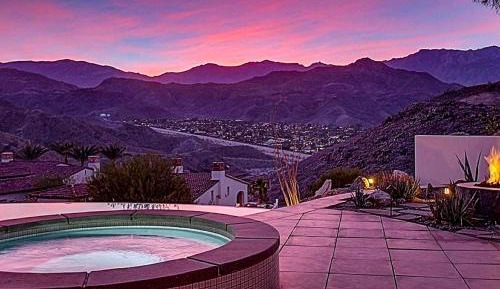 Three Bedroom holiday home 