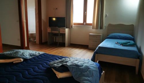 Double Room with Private Bathroom