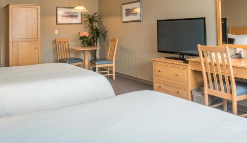 Deluxe Queen Room with Two Queen Beds