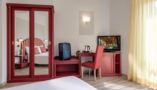 Superior Double Room with Balcony