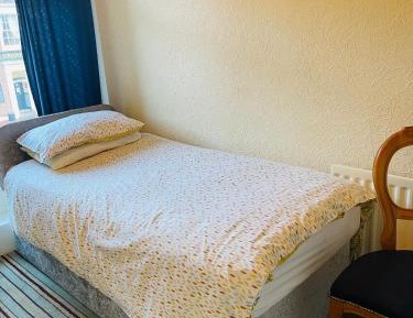 Standard Single Room with Shower