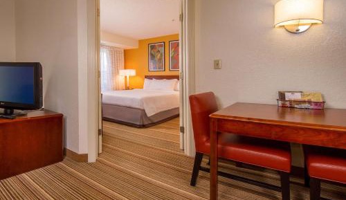 One Bedroom Suite Queen