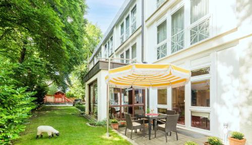 Superior Twin Room with Garden View - dogs allowed