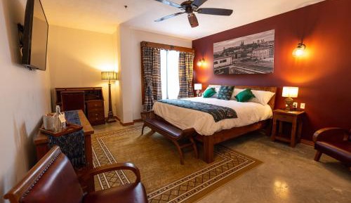 Deluxe King Room