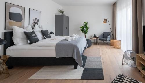 Suite XL
