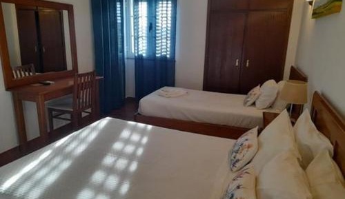 Family Room (3 Adults)