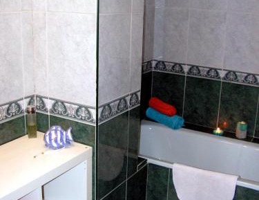 Two-Bedroom Penthouse Apartment with Alcazaba View 