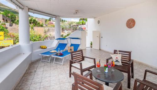 Deluxe Suite with Sea View