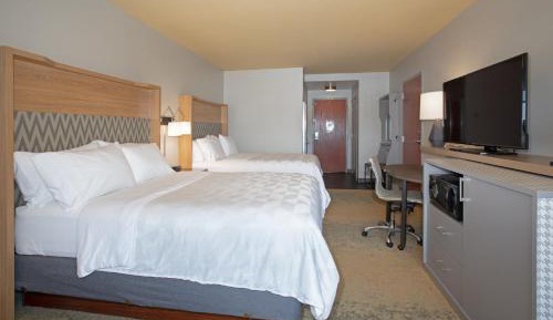 Standard Queen Room with Two Queen Beds