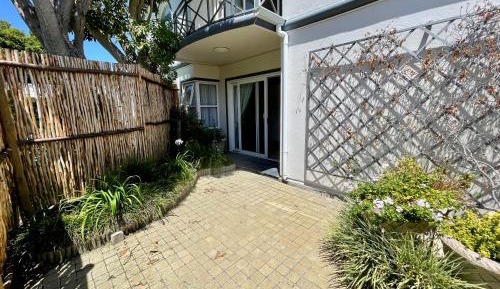 King Room with Garden View