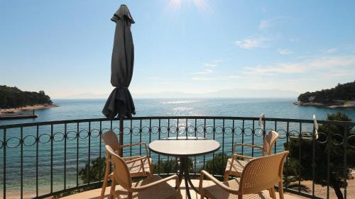 Studio with Sea View