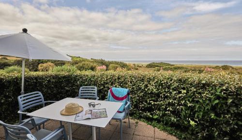 One-Bedroom Bungalow