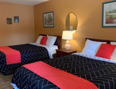 Queen Room with Two Queen Beds