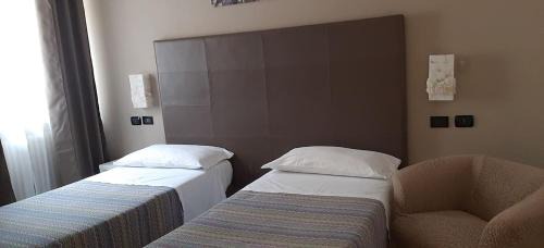 Double or Twin Room with Private Bathroom