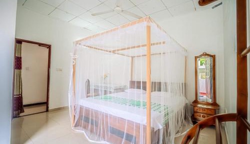 Deluxe Double or Twin Room with Balcony
