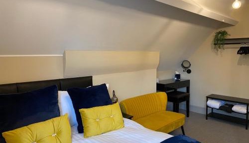 Double Room with Private External Bathroom