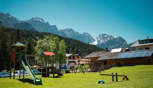 Double or Twin Room with Balcony