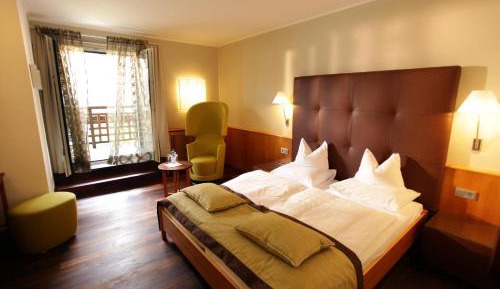 Deluxe Double Room with Balcony