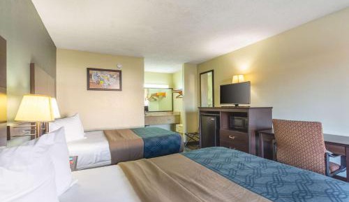 Double Room with Two Double Beds - Non-Smoking