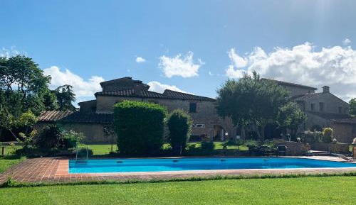 Studio with Pool View