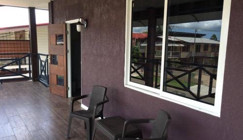 Apartment with Shower