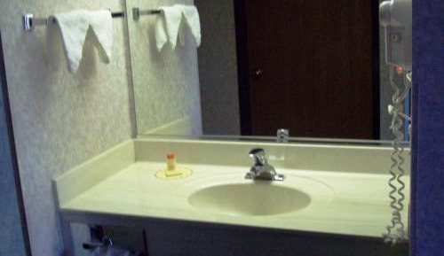 King Room - Non-Smoking