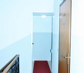 Single Room with Shared Bathroom