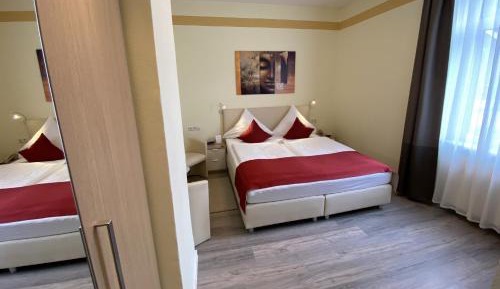 Small Economy Double Room with Private Bathroom