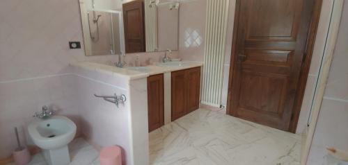 Triple Room with Shared Bathroom