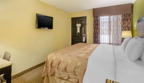 King Room - Non-Smoking