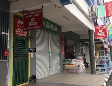 Double Room with Shared Bathroom