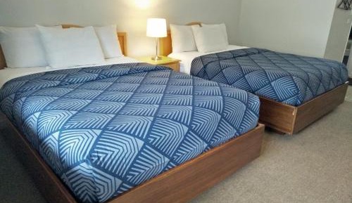 Deluxe Queen Room with Two Queen Beds