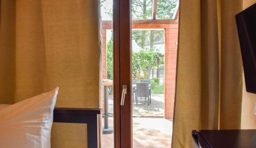 Single Room with Bathroom