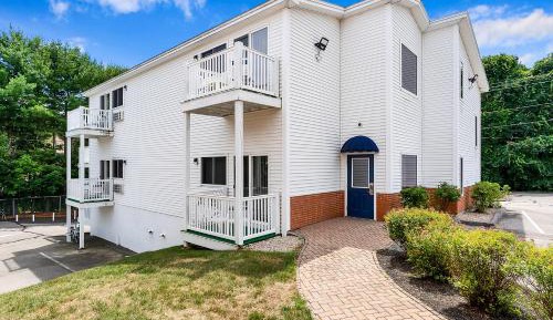 King Room with Balcony