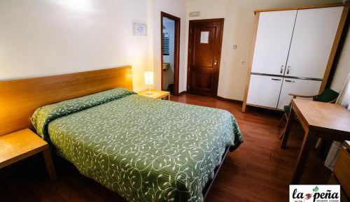 Studio (2 Adults)