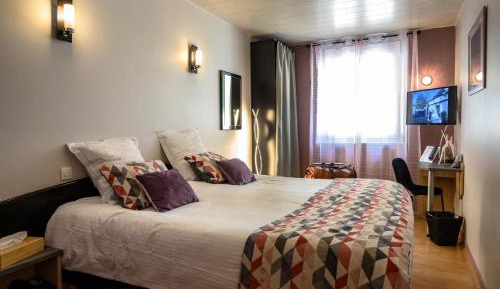 Double Queen Room