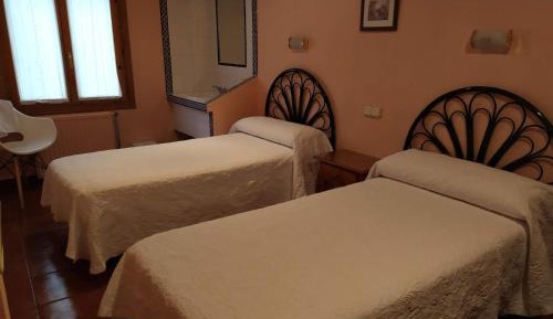 Budget Twin Room