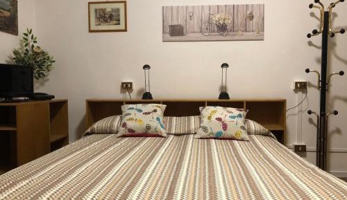 Triple Room with Private Bathroom