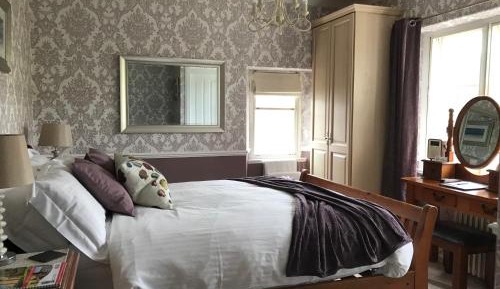 Deluxe Double Room with Shower