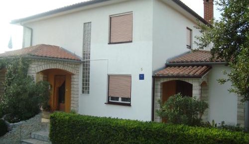 Studio Apartment with Sea View