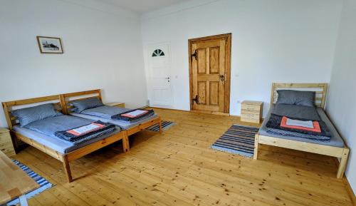 Triple Room with Private Bathroom