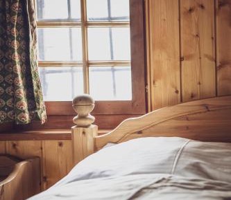 Standard Single Room with Shared Bathroom