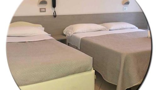 Triple Room with Sea View