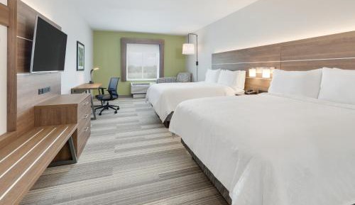 Standard Queen Room with Two Queen Beds