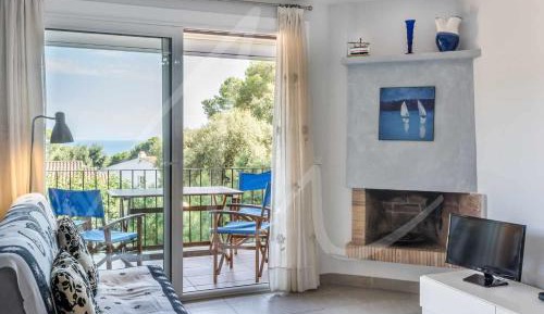 Apartment with Sea View