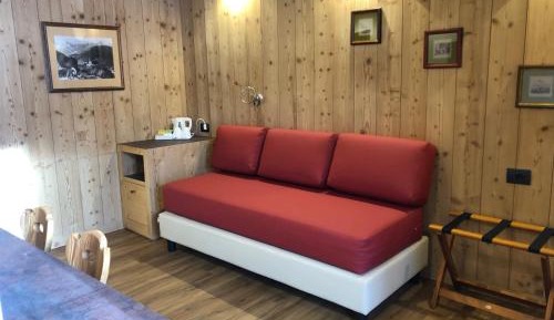 Standard Double Suite