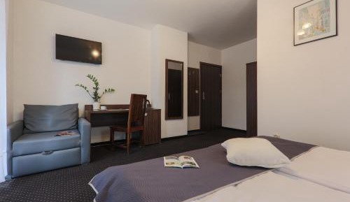 King Room with Balcony