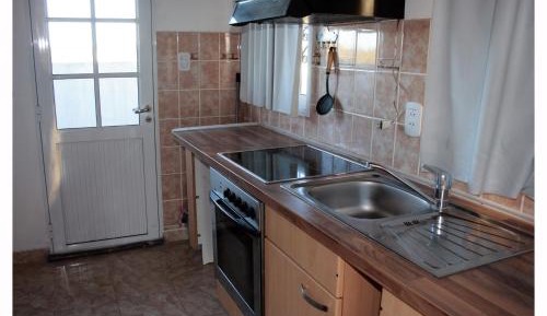 Two-Bedroom Apartment (6 Adults)