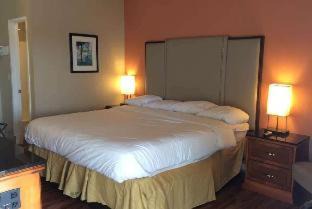 King Room with Kitchenette - Non-Smoking